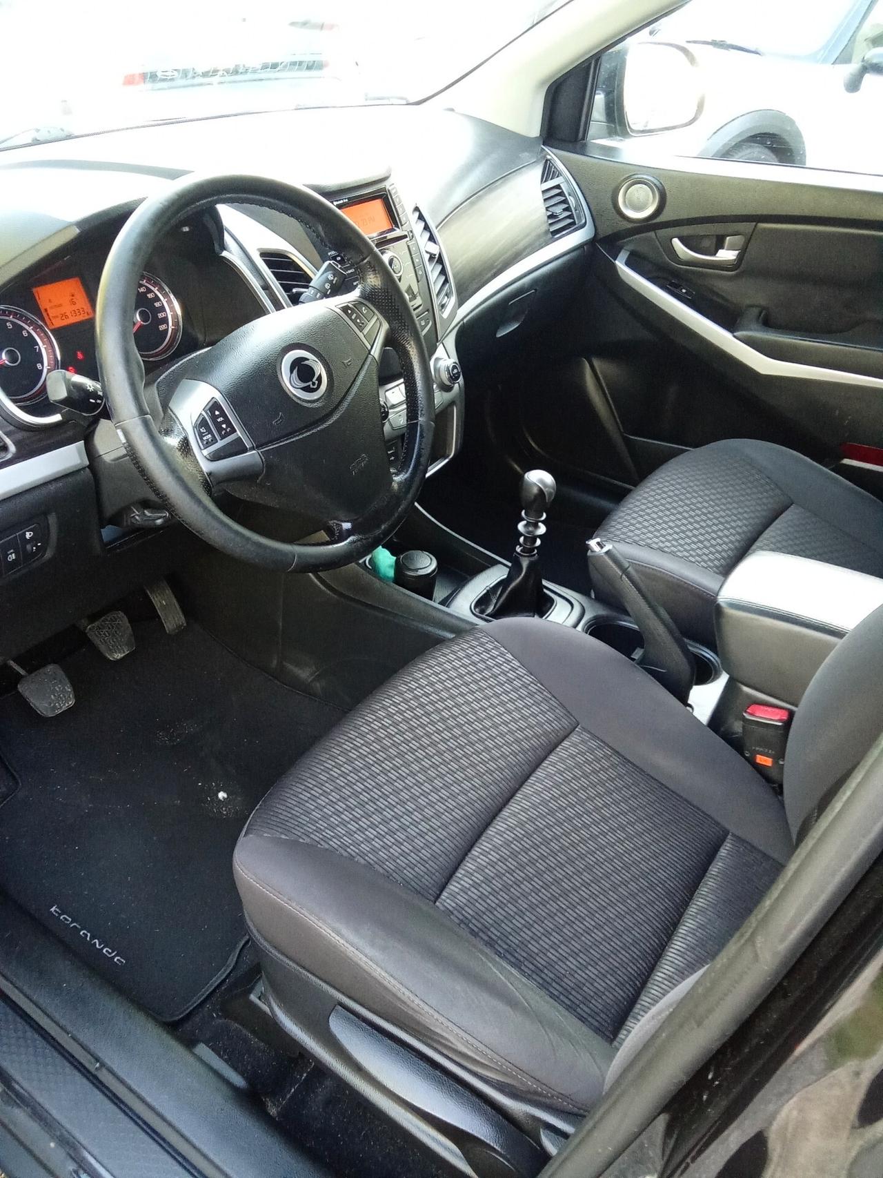 Ssangyong Korando 2.0 2WD GPL 016
