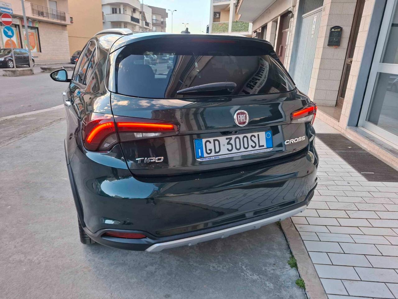 Fiat Tipo 1.6 Mjt S&S 5 porte Cross - 2021