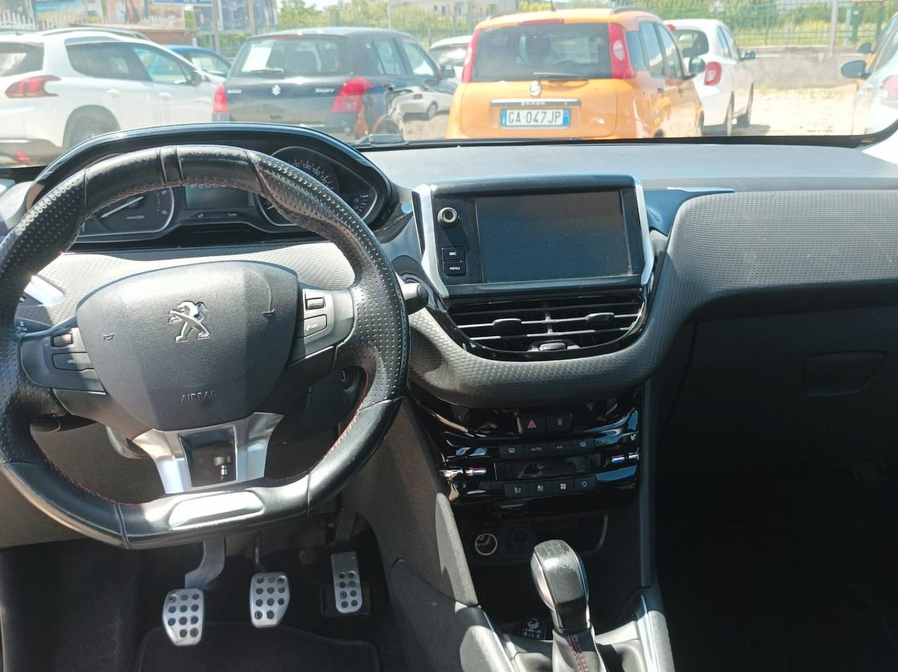 Peugeot 208 BlueHDi 100 5 porte GT Line