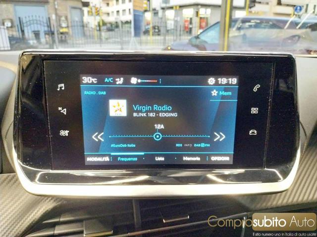 PEUGEOT 2008 BlueHDi 110 S&S Allure