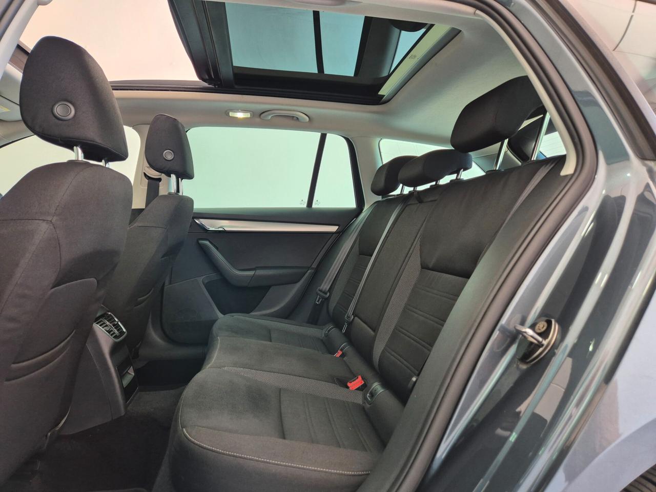 Skoda Octavia 1.4 TSI Wagon Executive G-Tec TETTO APRIBILE