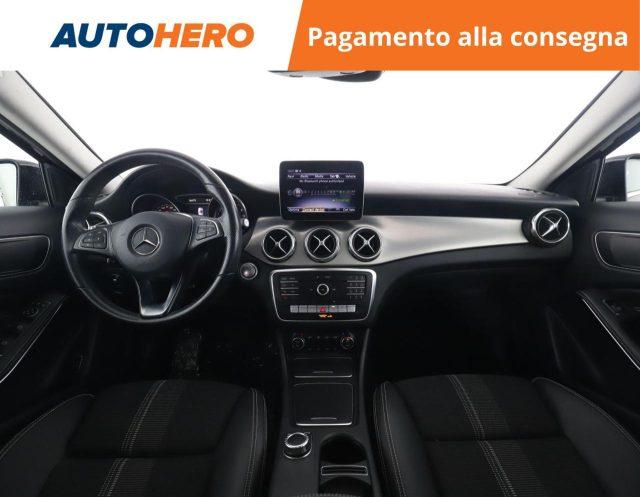 MERCEDES-BENZ GLA 200 d Automatic Sport