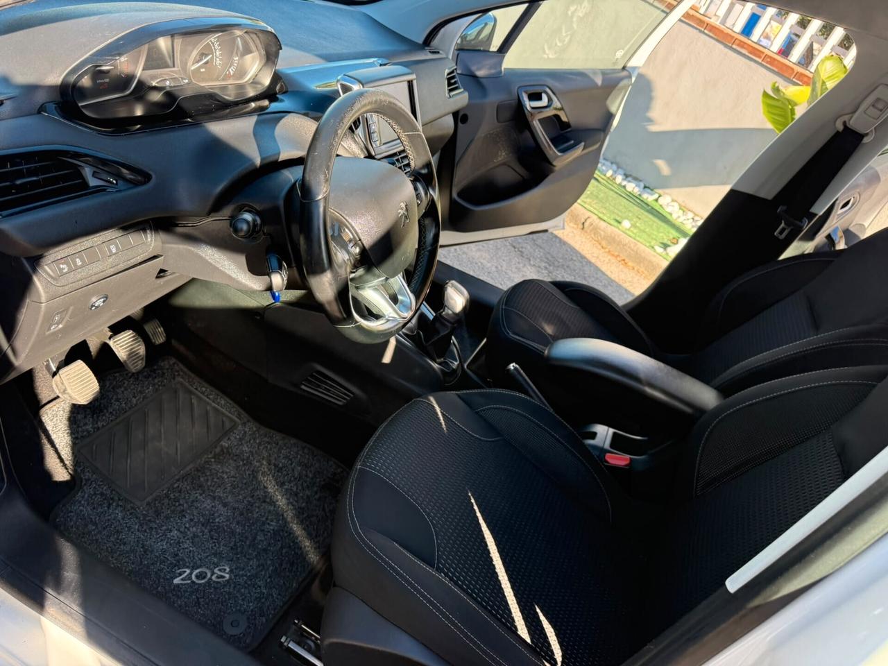 Peugeot 208 1.2 GPL Allure 2017