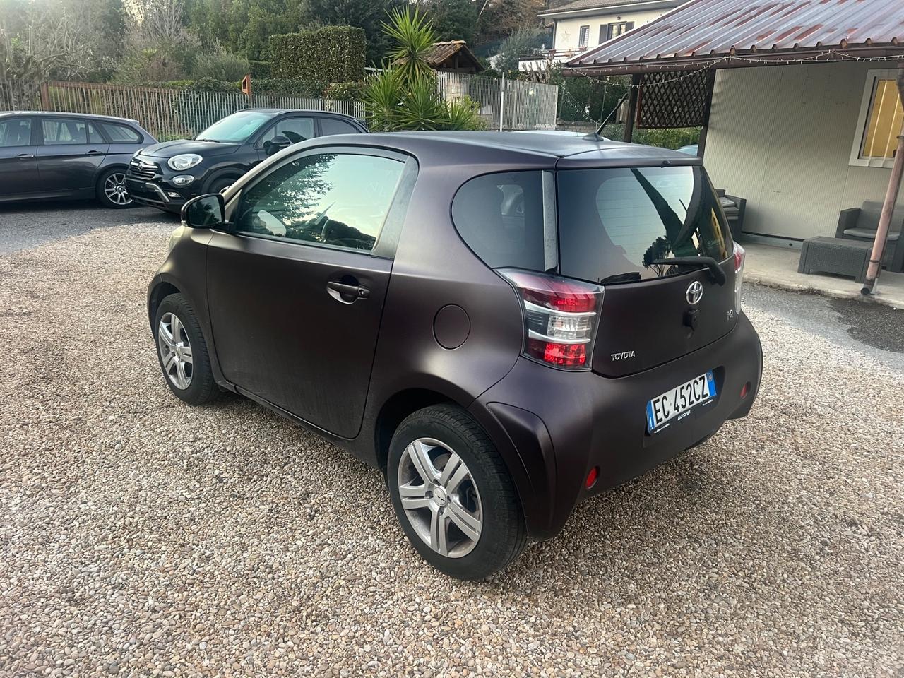 Toyota iQ 1.0 Sol