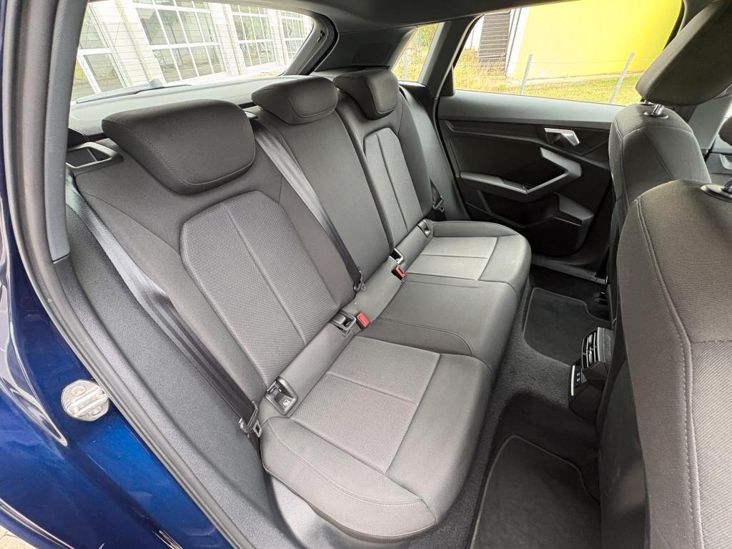 Audi A3 Sportback 30 TDI S Tronic Business Advanced