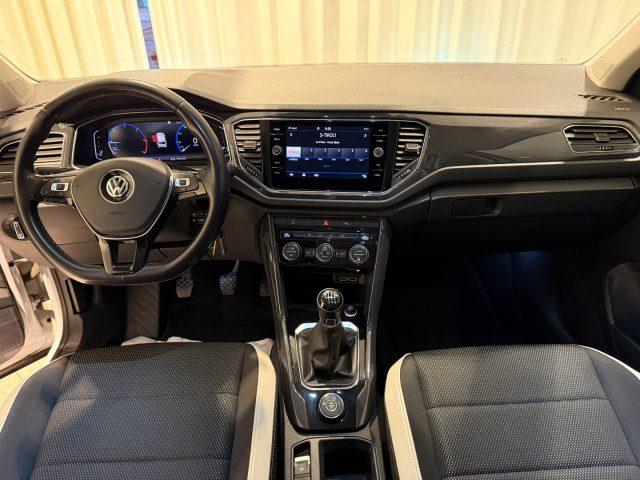 VOLKSWAGEN T-Roc 2.0 TDI 4MOTION Advanced Full LED ACC App Connect
