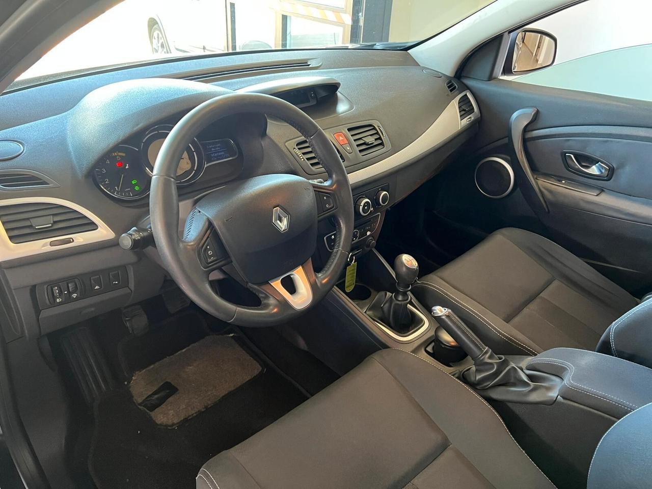 Renault Megane Mégane 1.5 dCi 110CV SporTour Confort