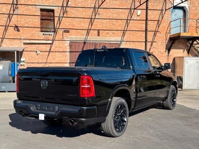 Dodge RAM 1500 LIMITED CREW CAB 4x4 3.0L HO - 2025