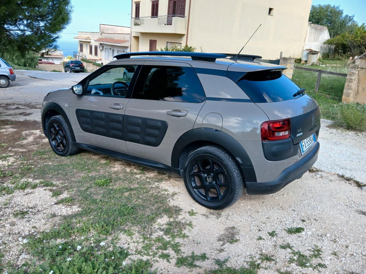 Citroen C4 Cactus PureTech 82 Feel Edition