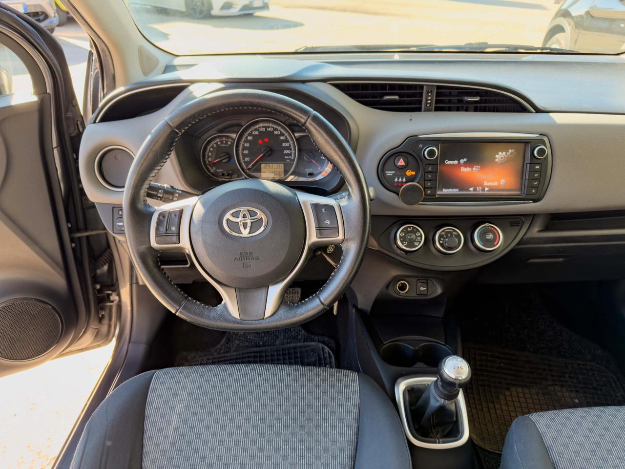 Toyota Yaris 1.0 5 porte Active 69 cv