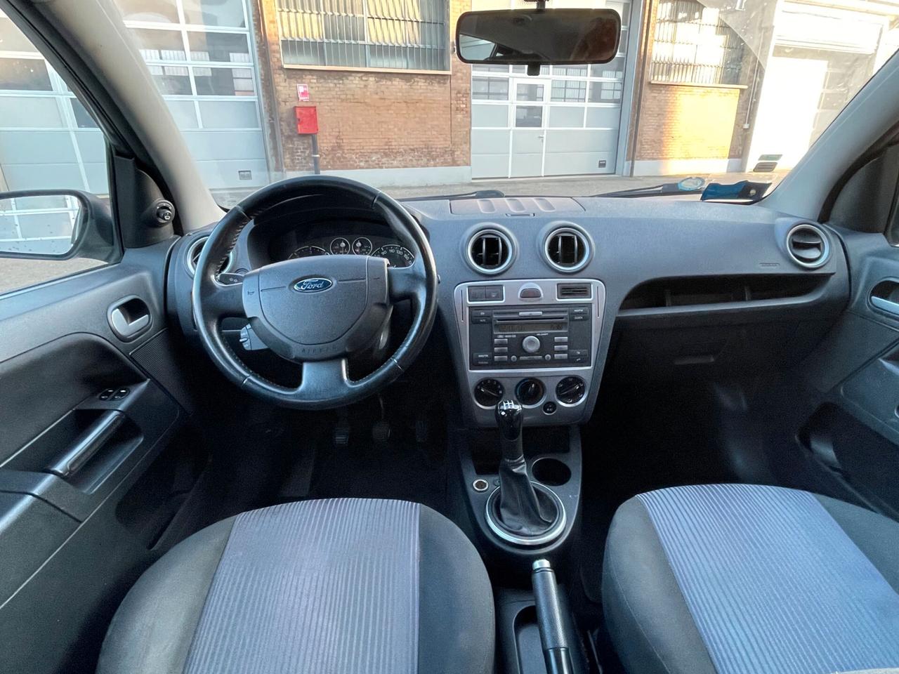 Ford Fusion 1.4 TDCi 5p. Collection