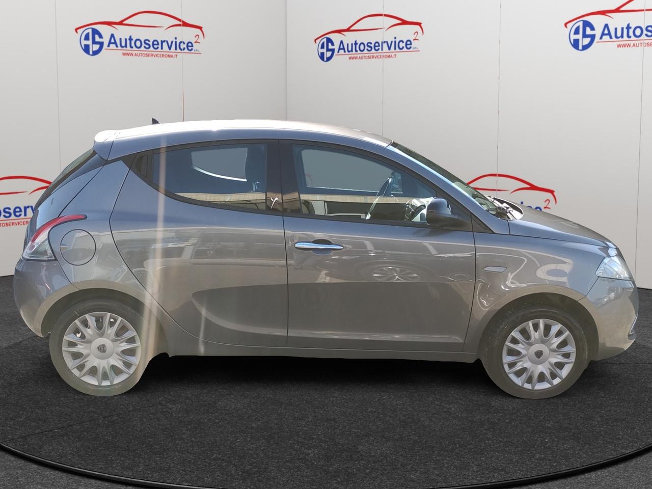 Lancia Ypsilon 5 Porte Ypsilon 1.2 8v Silver s&s 69cv E6