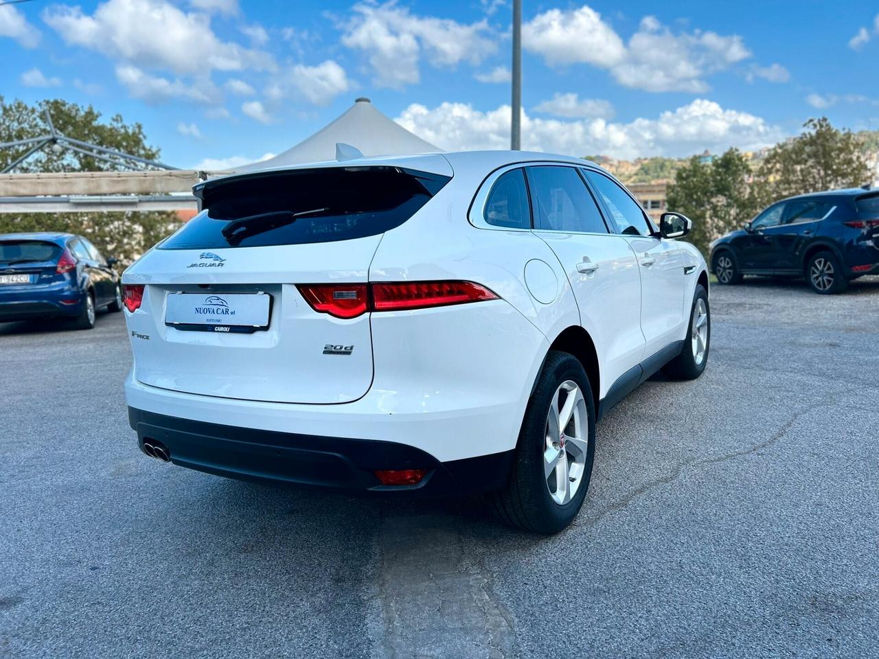 Jaguar F-Pace 2.0 D 180 CV Prestige