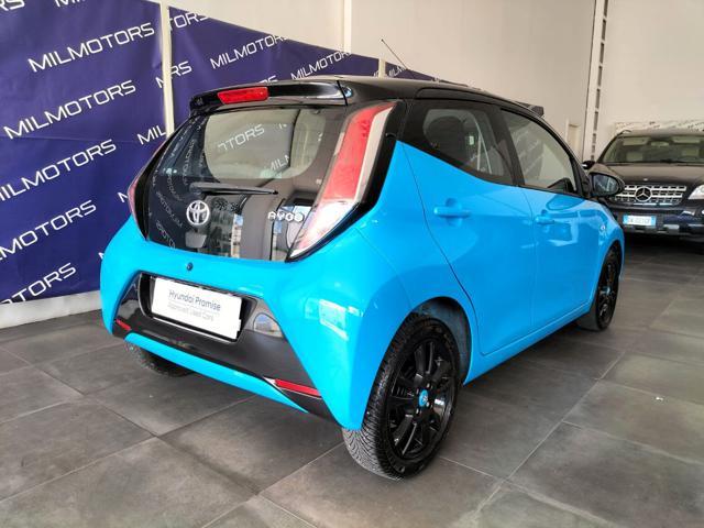 TOYOTA Aygo 1.0 VVT-i 69 CV 5 porte x-cite