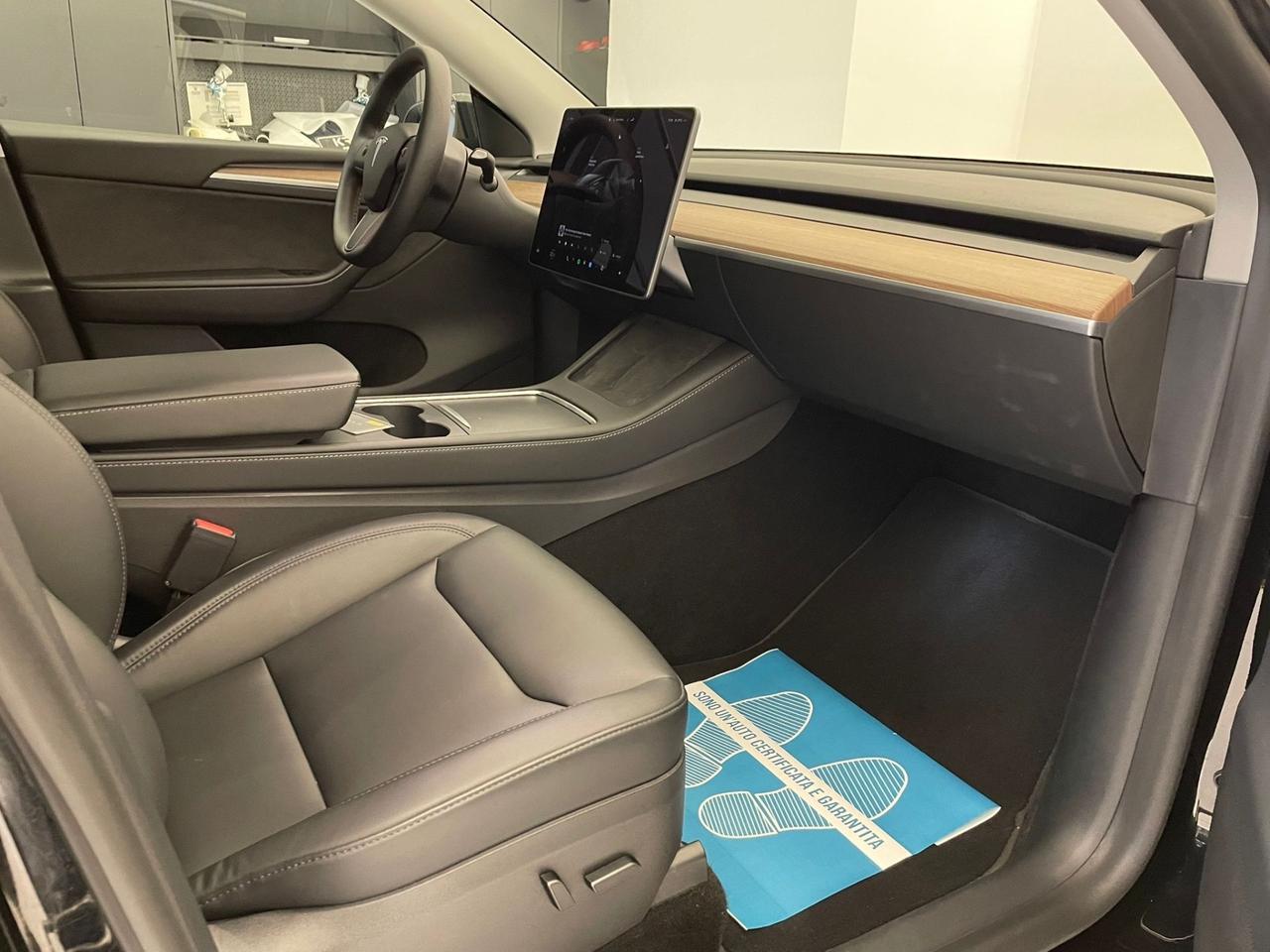 Tesla Model Y Model Y Performance AWD Dual Motor awd