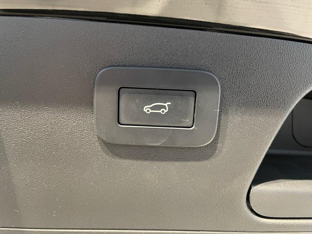 Jaguar E-Pace mhev SE awd 163cv auto - IVA ESPOSTA