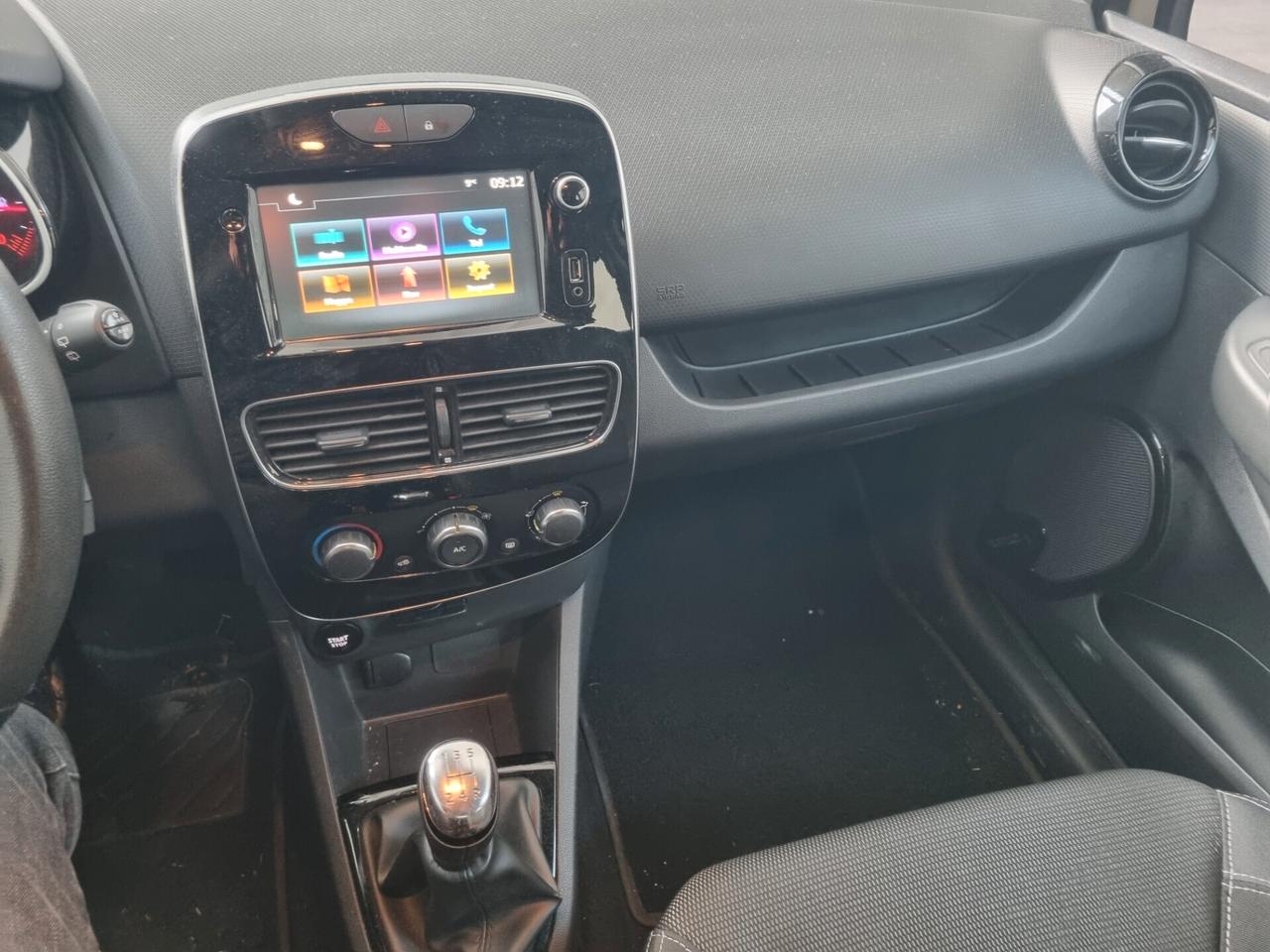 Renault Clio TCe 12V 90CV Start&Stop 5 porte Energy Intens