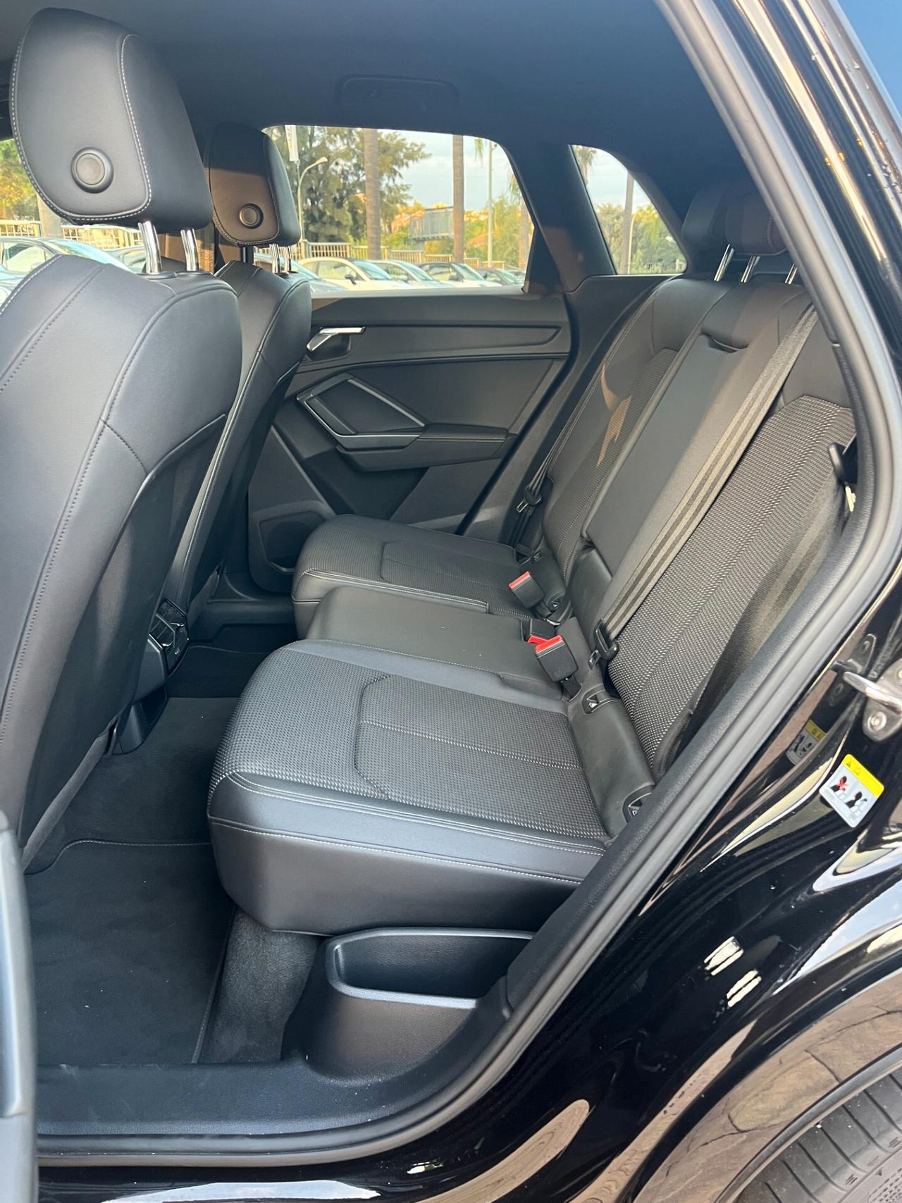 Audi Q3 SPB 35 TDI S tronic quattro edition
