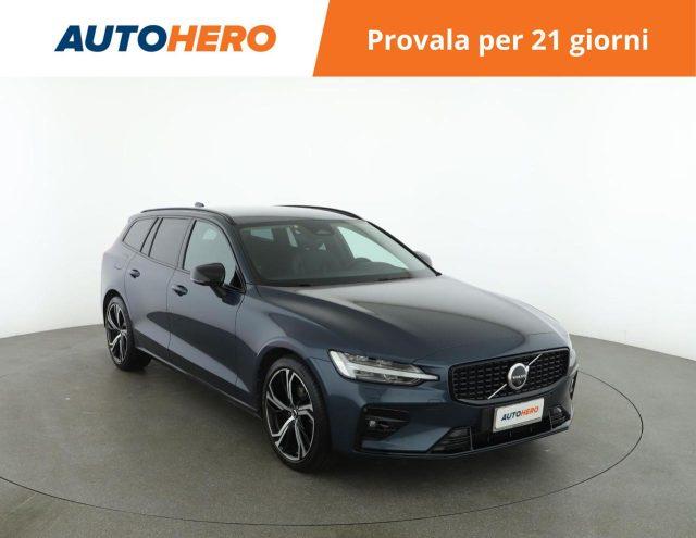 VOLVO V60 B4 (d) automatico Plus Dark