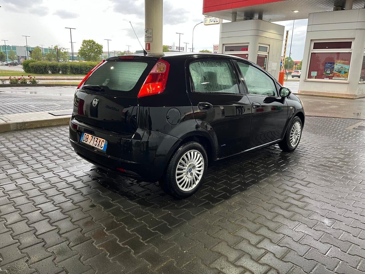 Fiat Grande Punto 1.2 5 porte Dynamic neopatentai