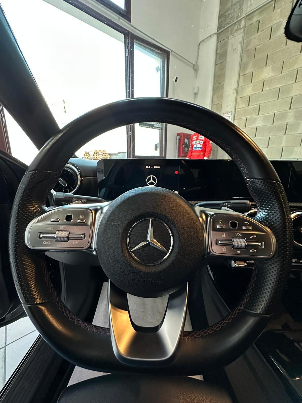 Mercedes-benz A 180 d Automatic - AMG