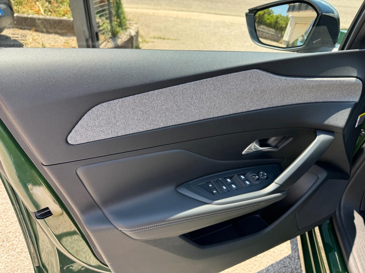 Peugeot 308 BlueHDi 130 S&S EAT8 Allure