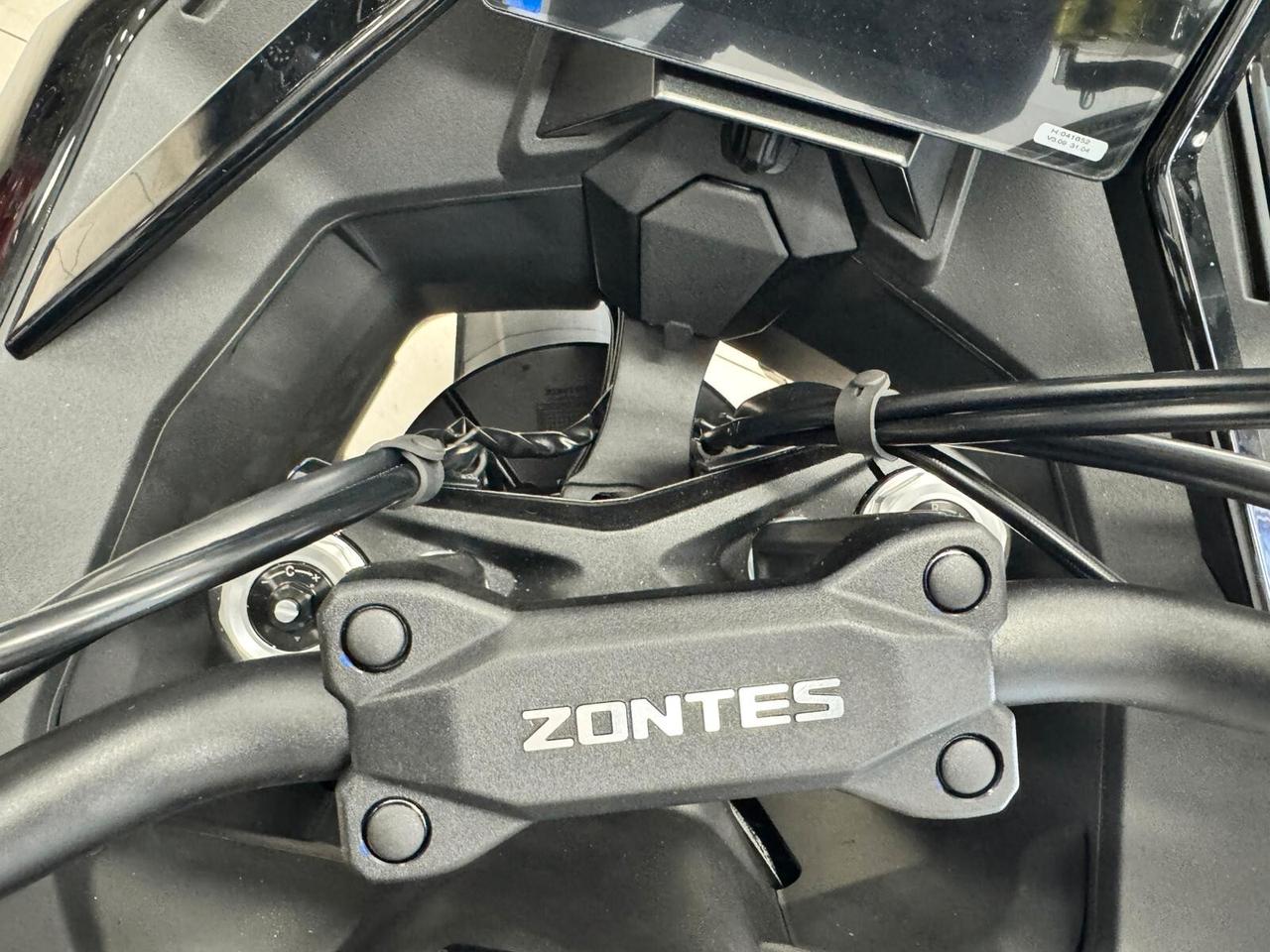 Zontes ZT 703 F da 80 al mese