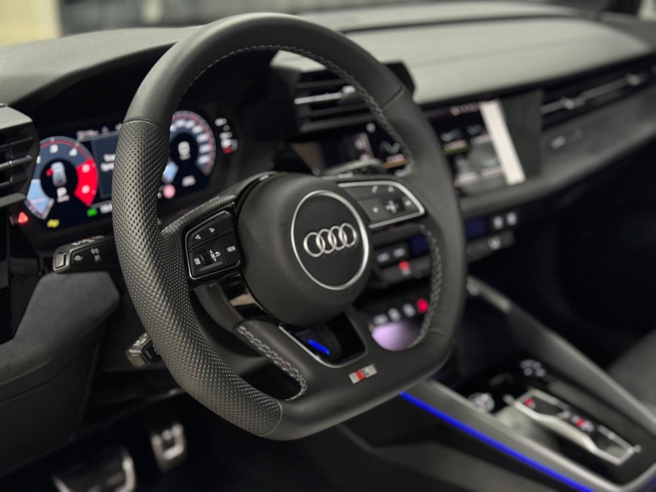 NUOVA Audi A3 SPB 35 TDI - S LINE - TETTO KM 0