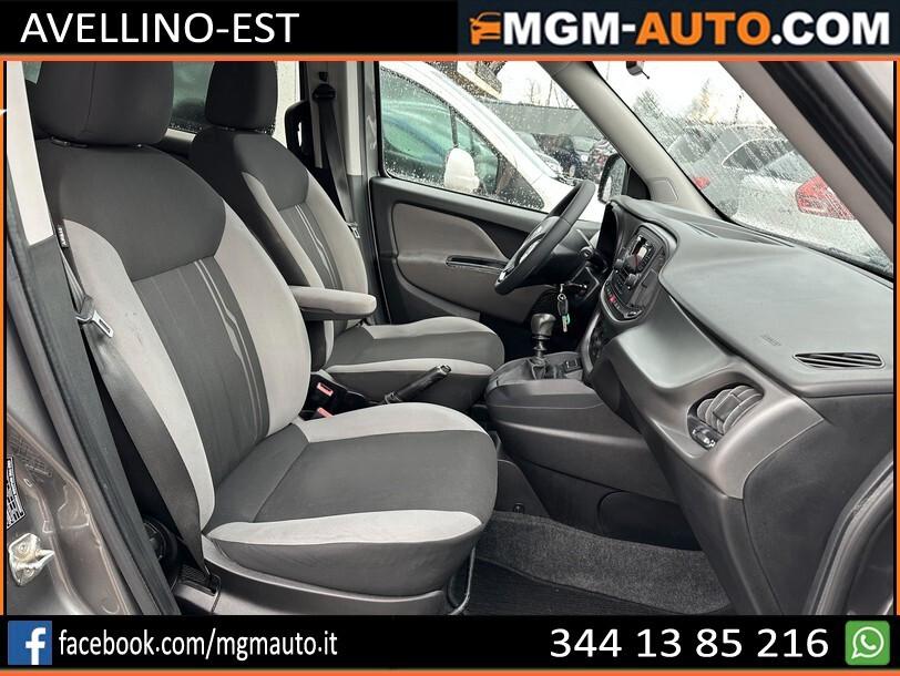 Fiat Doblo 1.6 mjt 120CV Lounge VETTURA 5 posti