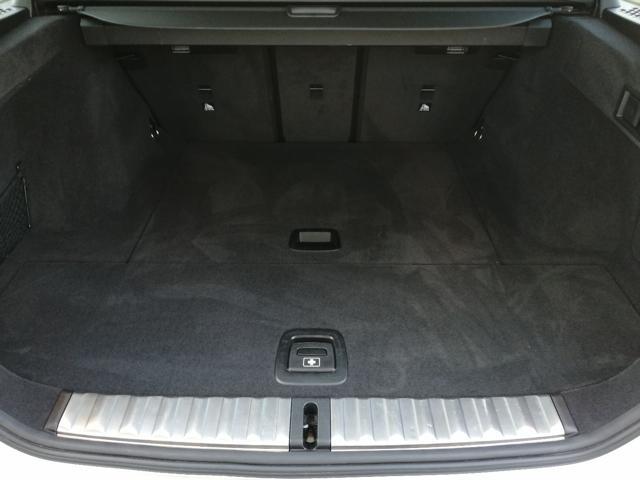 BMW 318 d 48V Touring Business Advantage