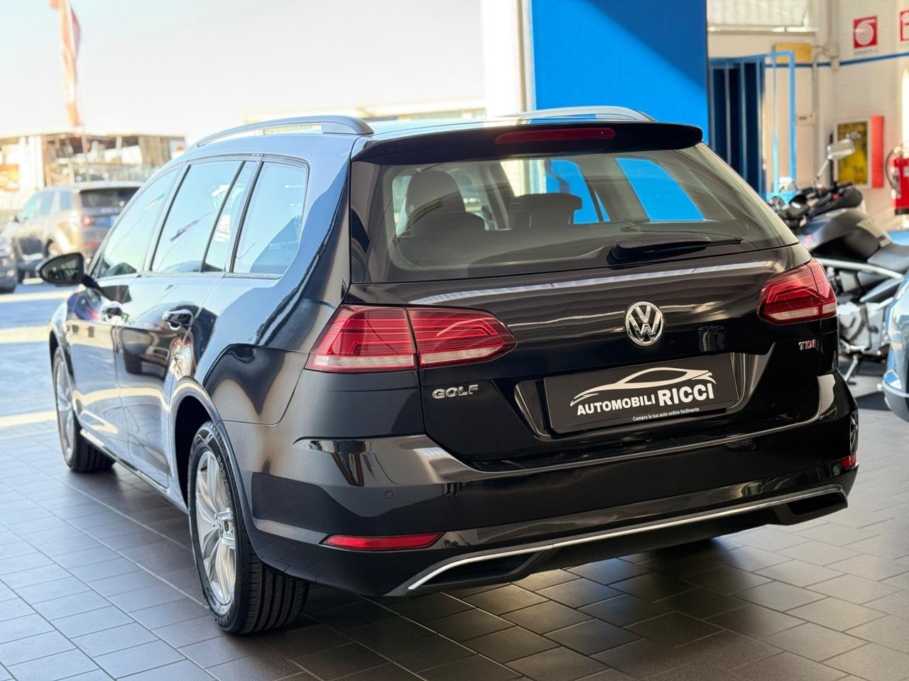 Volkswagen Golf Variant 1.6 TDI 115 CV Business BlueMotion Technology