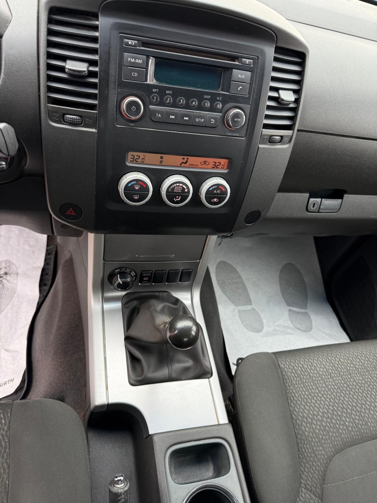 Nissan Navara 2.5 dCi 190CV 4 porte Double 4X4