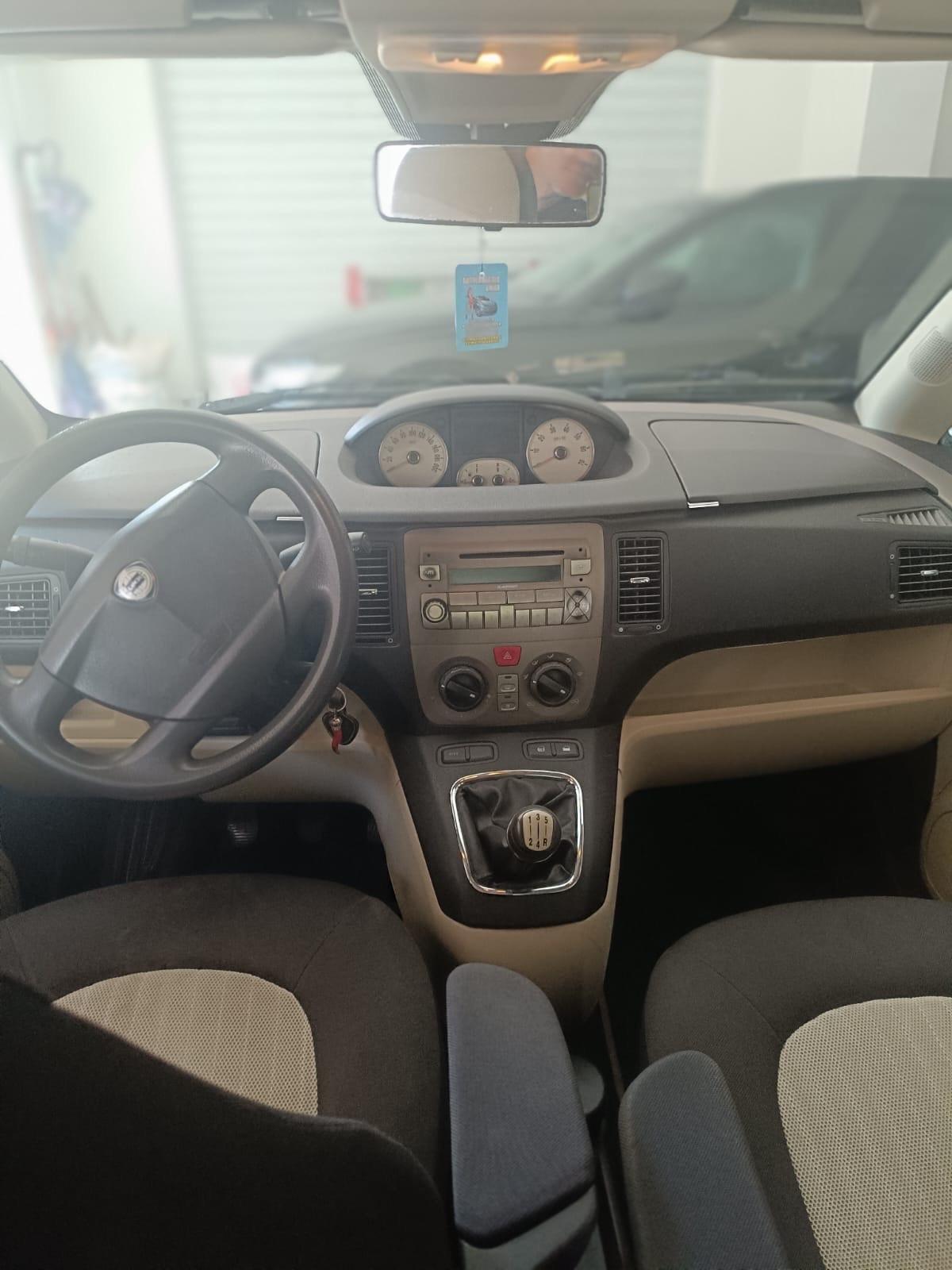 Lancia MUSA 1.3 Multijet 16V 90 CV Platino Plus