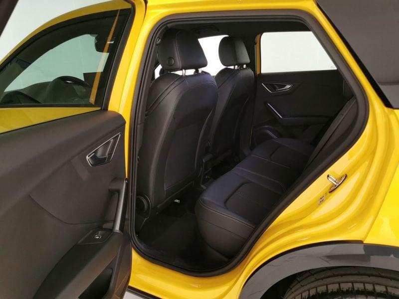 Audi Q2 35 1.5 tfsi Identity Black s-tronic