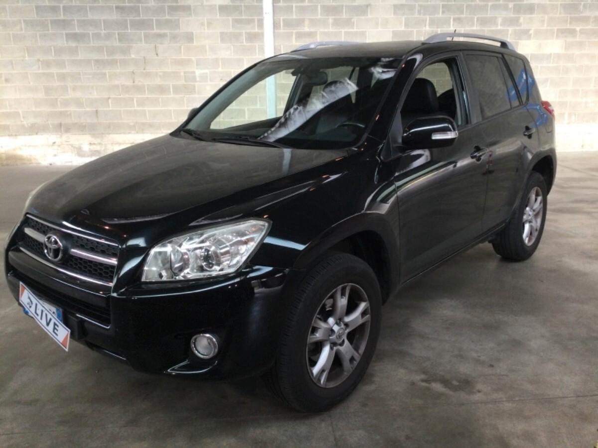 Toyota RAV 4 RAV4 2.2 D-4D 136 CV Sol