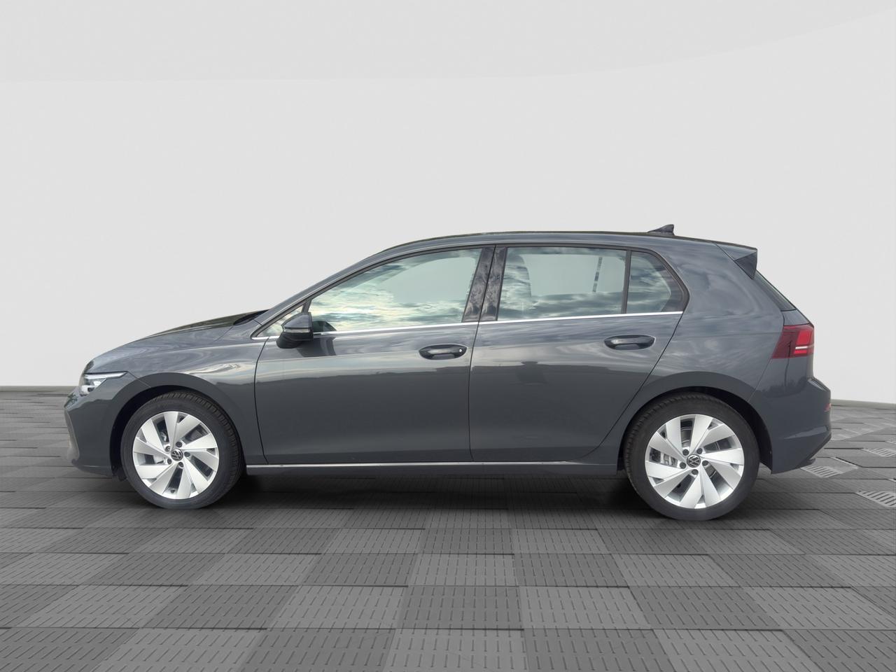 VOLKSWAGEN Golf 8ª serie Golf 2.0 TDI 150 CV DSG SCR Style