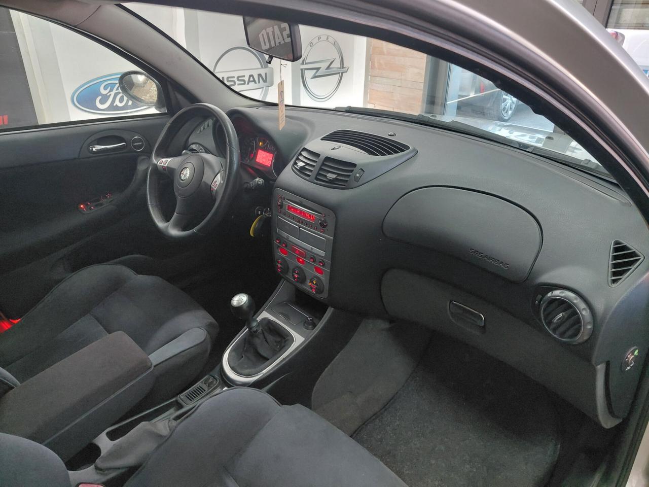 Alfa Romeo 147 1.9 JTD (120) SOLI 117000 KM