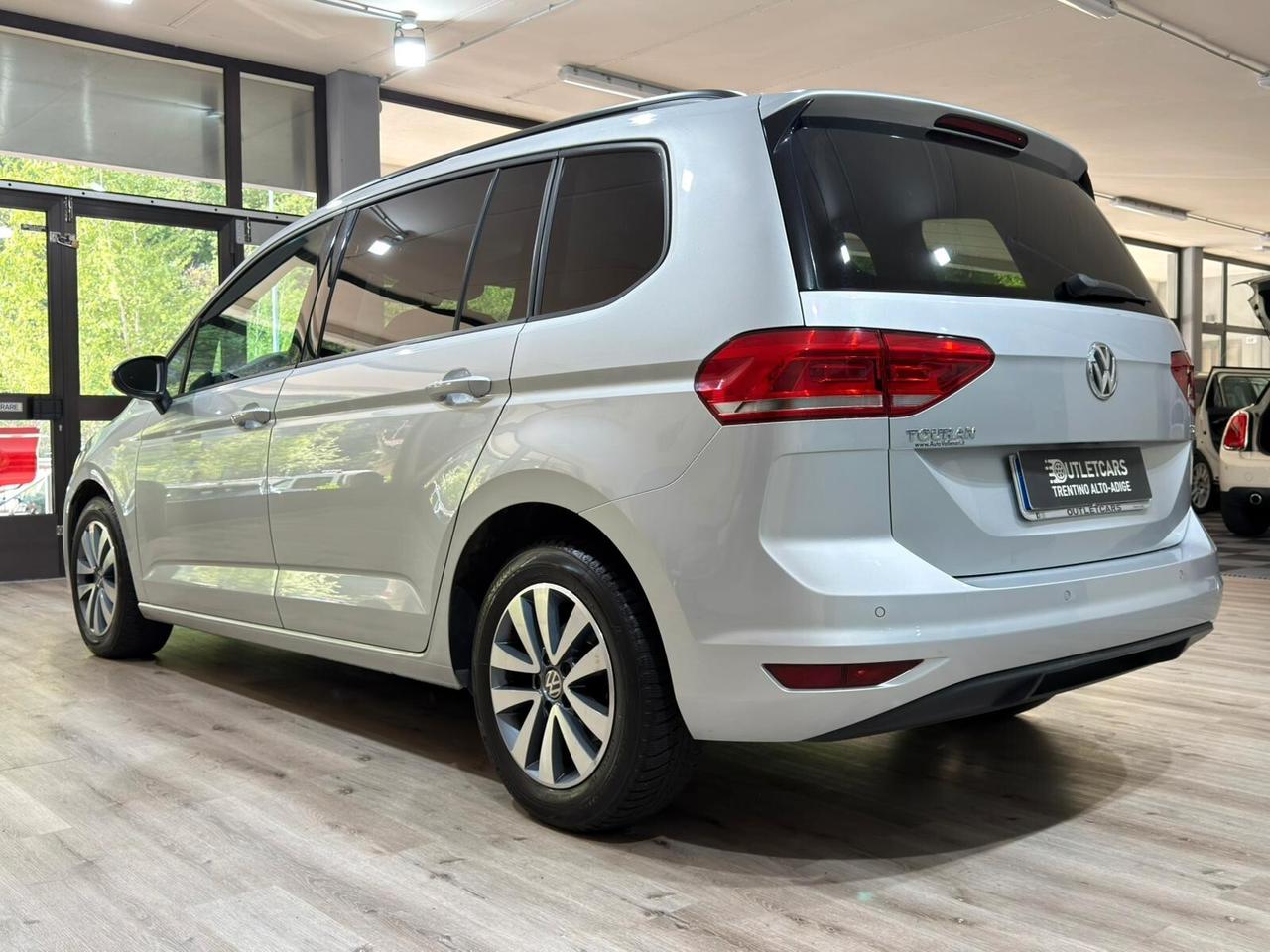 VOLKSWAGEN TOURAN 1.6TDI 115CV DSG 7POSTI