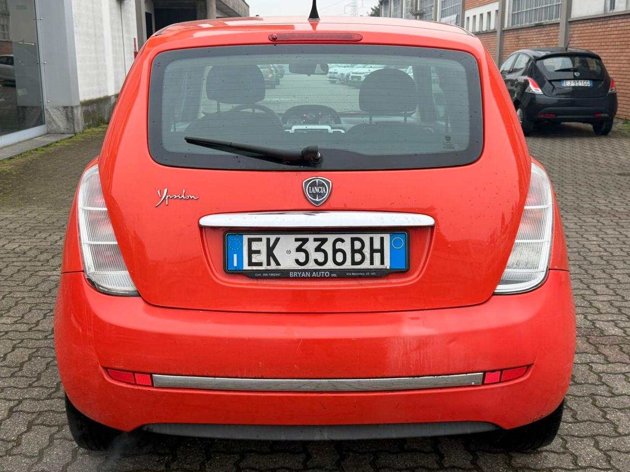 Lancia Ypsilon 1.2 69 CV 5 porte GPL Ecochic Platinum