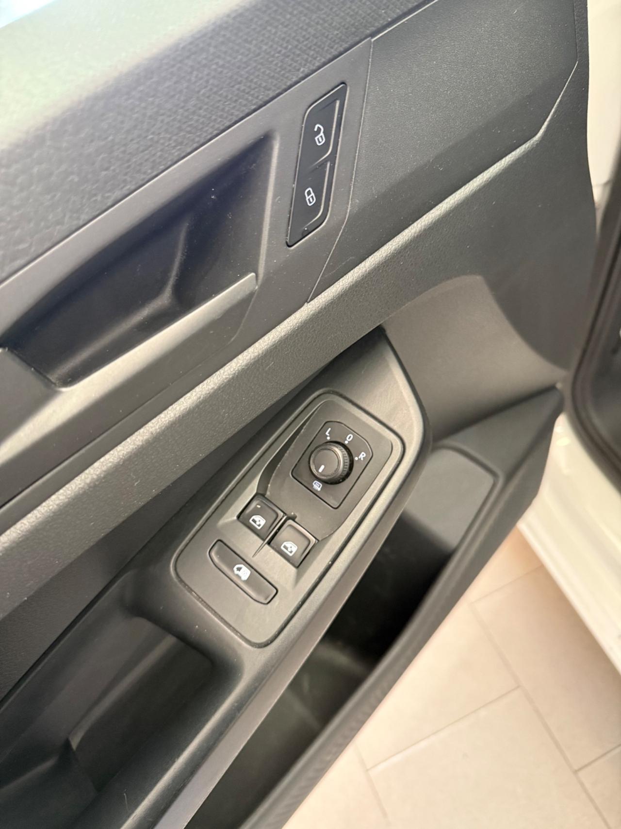 Volkswagen Caddy 2.0 TDI 102 CV Furgone Business