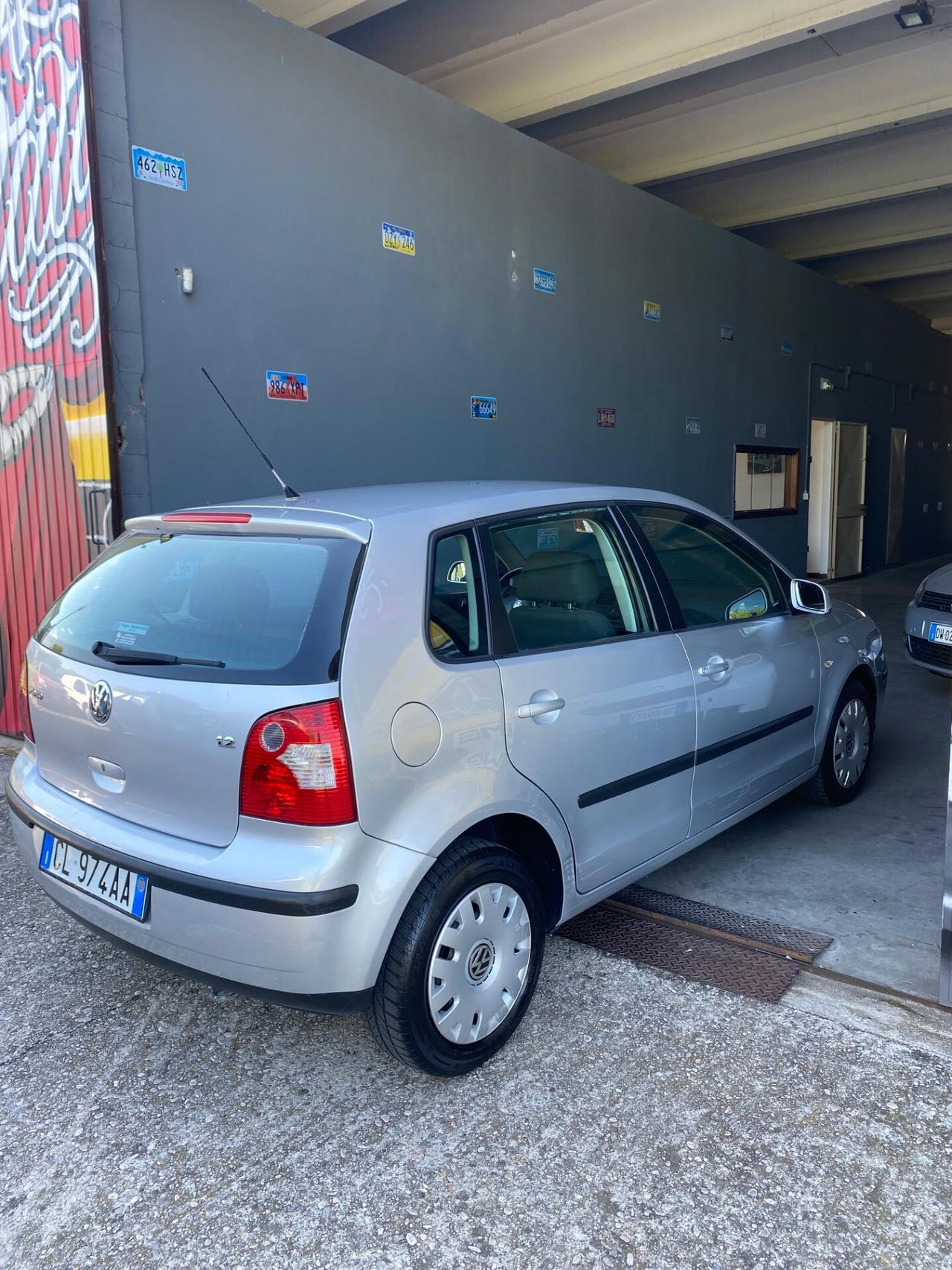 Volkswagen Polo 1.2 5p. Neop 90.000km