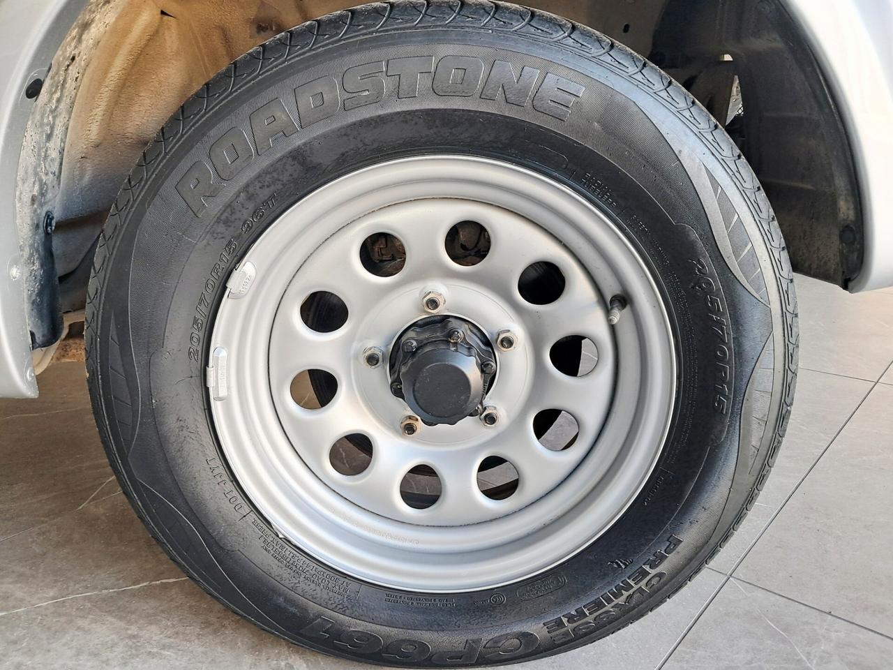 Suzuki Jimny 1.3i 16V cat 4WD JLX