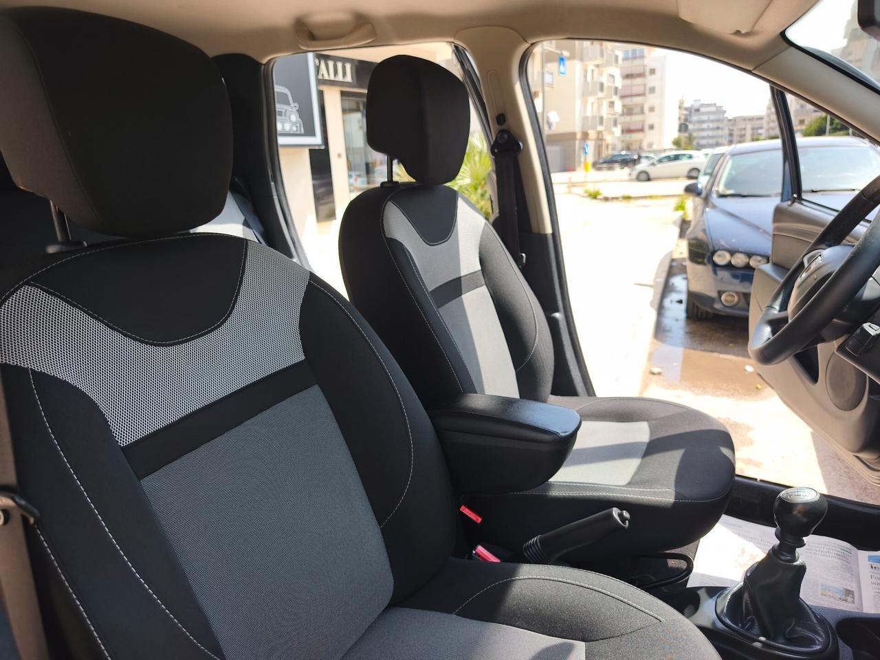 Dacia Duster 1.5 dCi 110CV EDC S&S 4x2 Lauréate