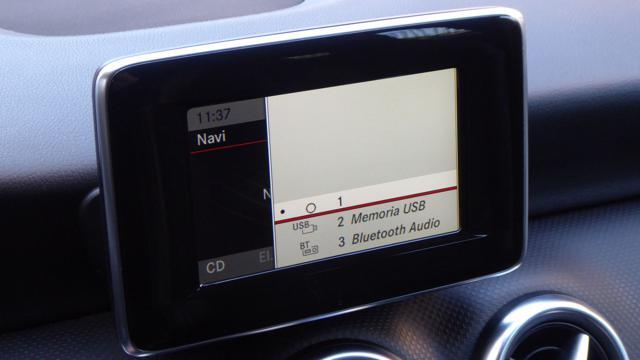 MERCEDES-BENZ A 180 Sport