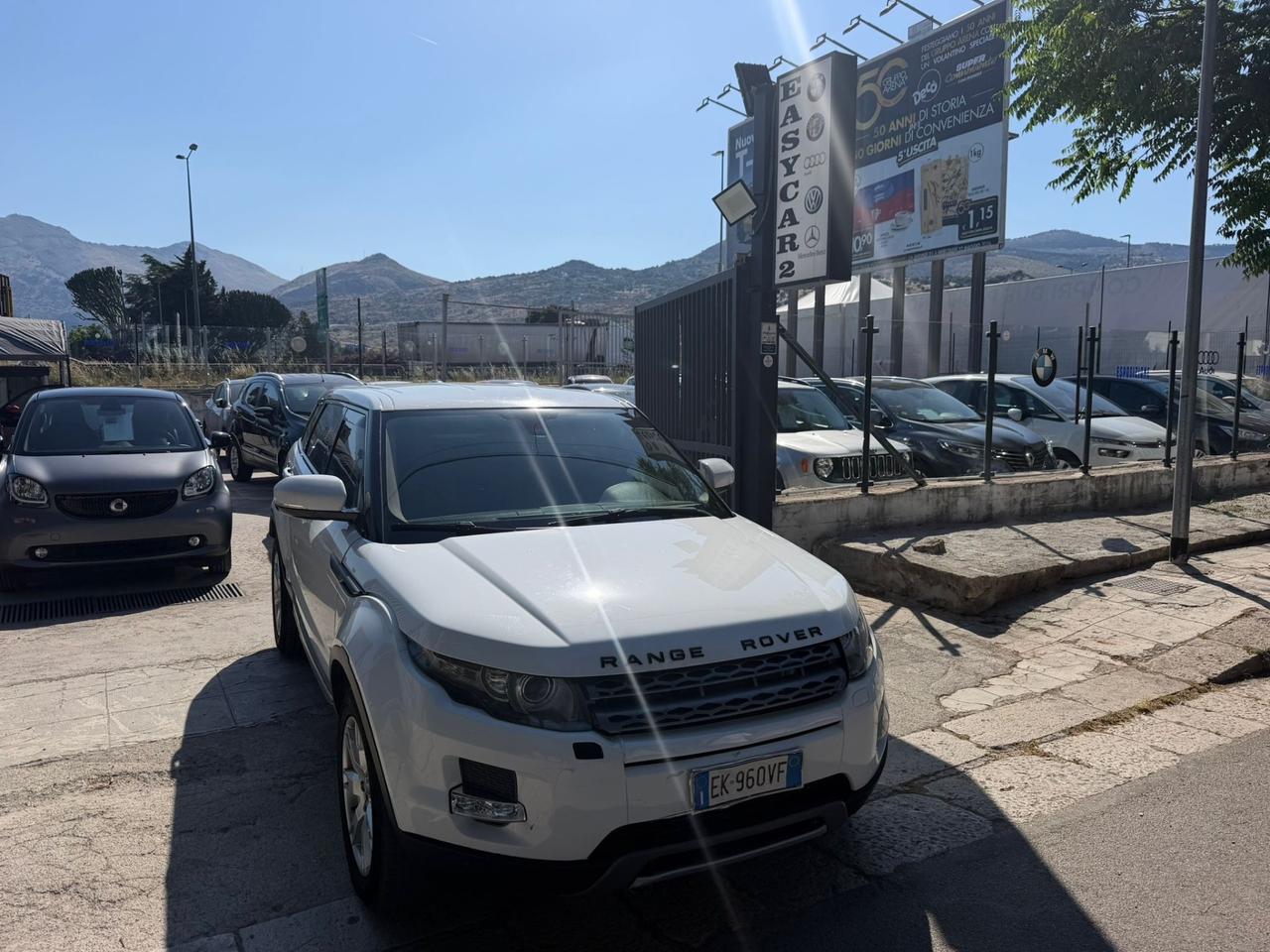 Land Rover Range Evoque 2.2 TD4 5p. Pure