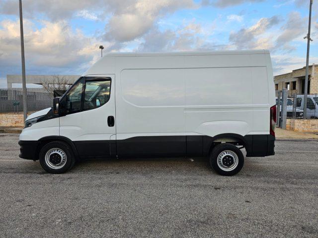 IVECO Daily 35S12V 2.3 HPT PM-TM Furgone Passo 3520