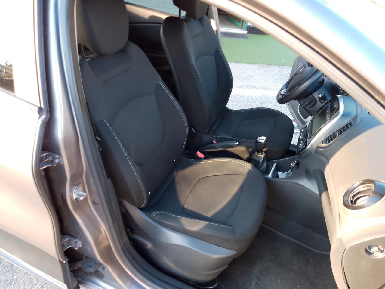 Renault Captur dCi NAVI-POCHI CHILOMETRI
