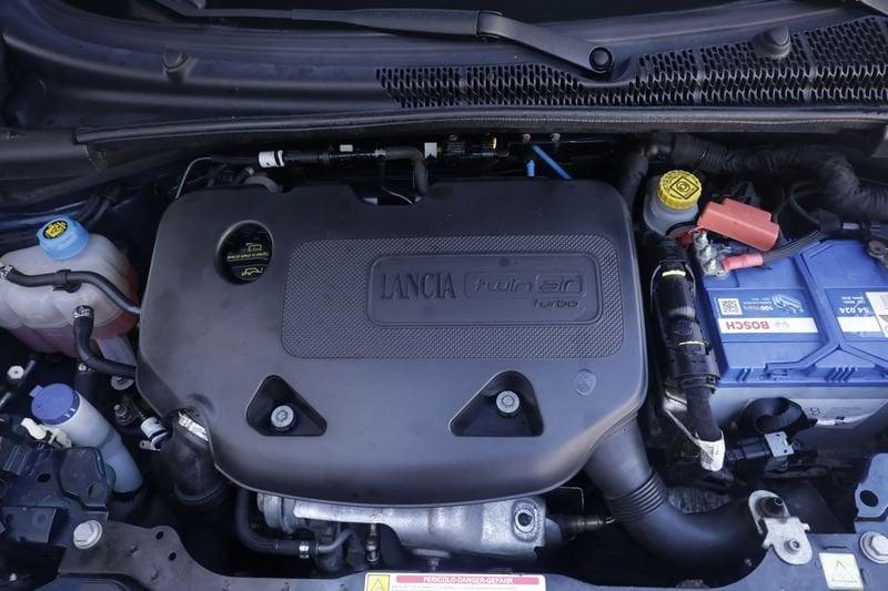 Lancia Ypsilon Lancia Ypsilon 0.9 TwinAir 85 CV AUTOMATICA 5 porte S&S DFN Platinum Unicoproprietario