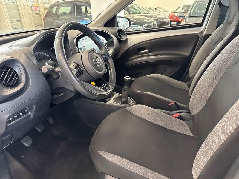 Toyota Aygo X 1.0B (72 CV) Active