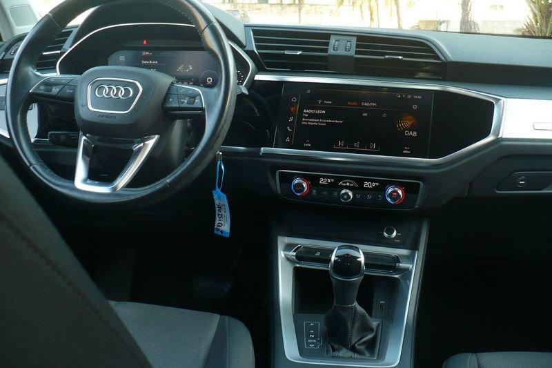 Audi Q3 Q3 35 TDI S tronic Business Advanced